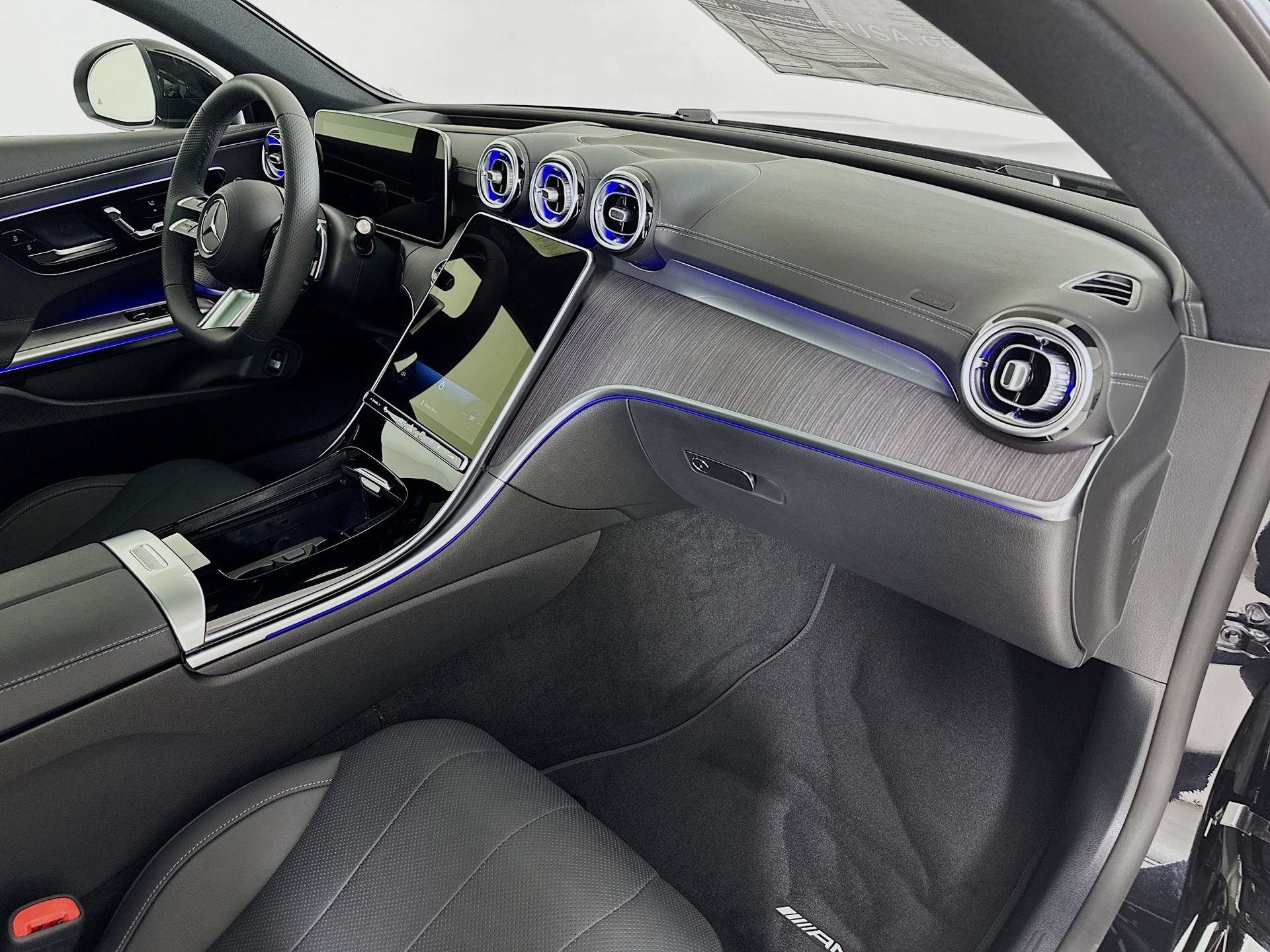 New 2026 Mercedes-Benz CLE 450 4MATIC Coupe image 32