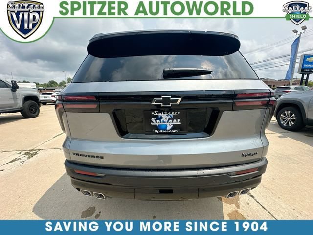 New 2027 Chevrolet Traverse LT w/ Midnight/Sport Edition FWD image 32