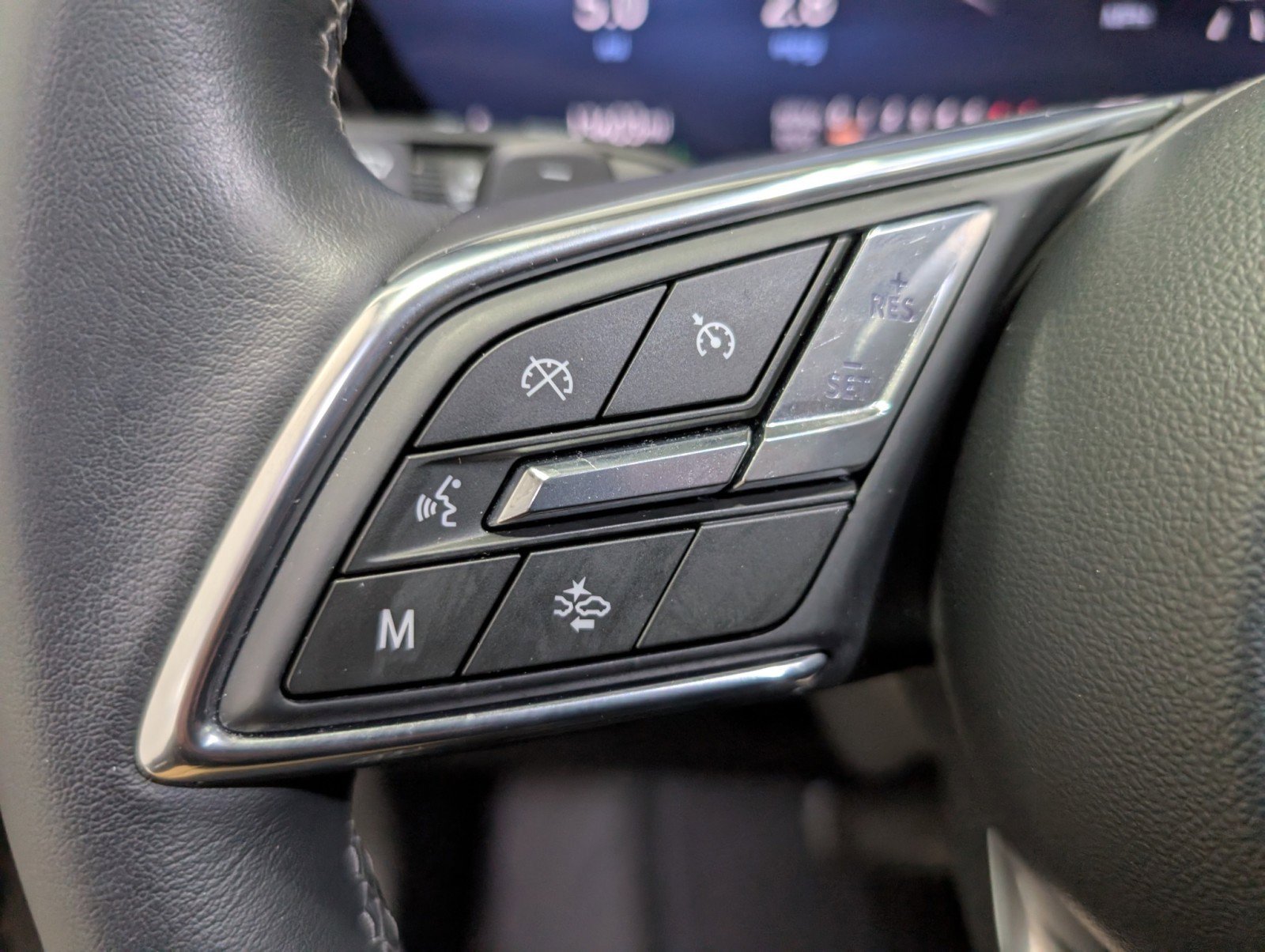 Used 2025 Buick Envision Preferred image 19