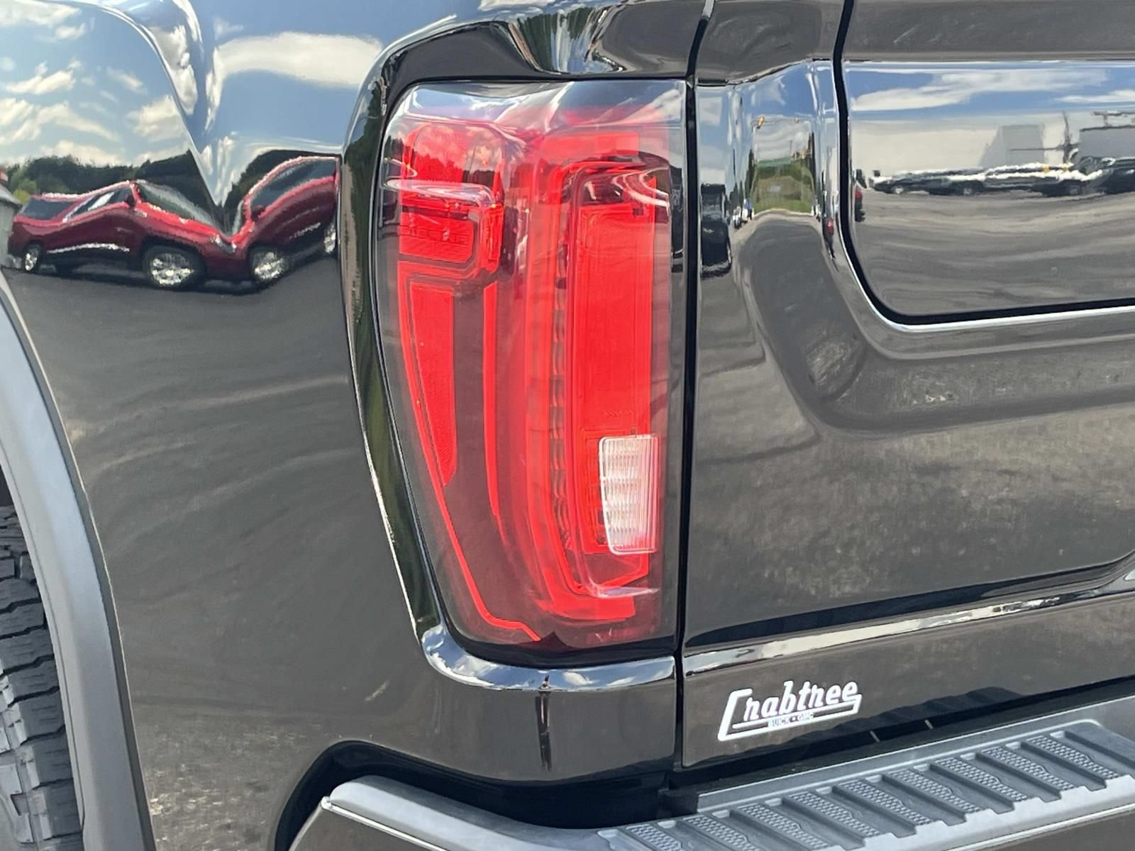 Used 2020 GMC Sierra 3500 Denali w/ Denali Ultimate Package AWD/4WD image 5