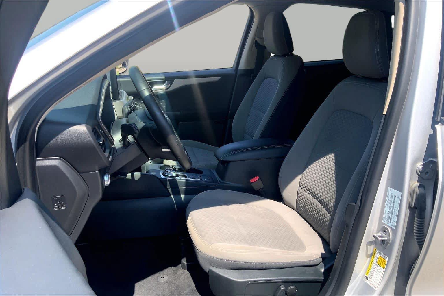Used 2020 Ford Escape SE Sport AWD/4WD image 8