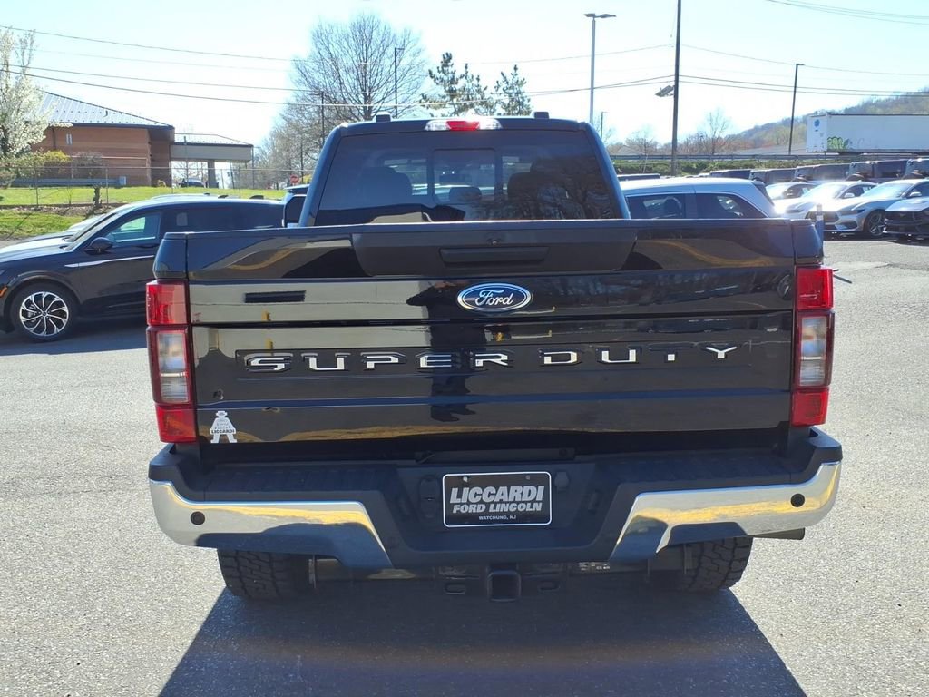 Certified 2020 Ford F250 XLT w/ XLT Value Package image 5