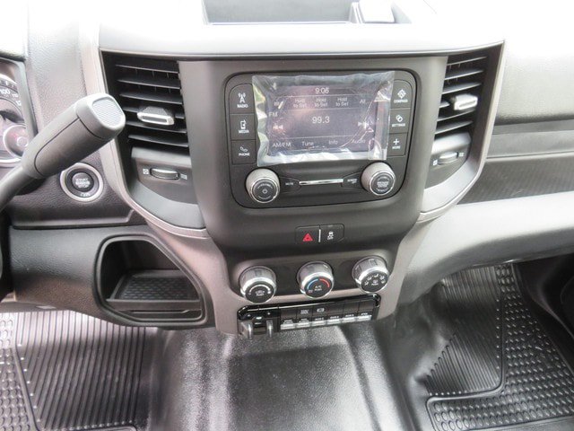New 2023 RAM 5500 Tradesman w/ Chrome Appearance Group RWD image 40