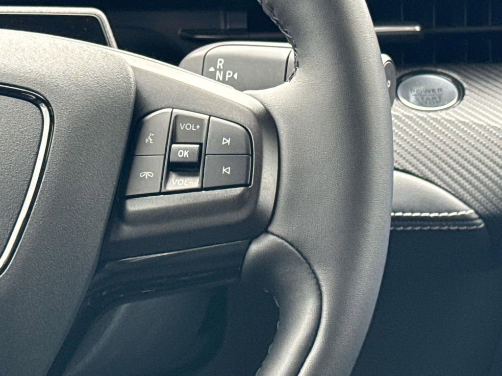 Certified 2025 Ford Mustang Mach-E Select RWD image 17