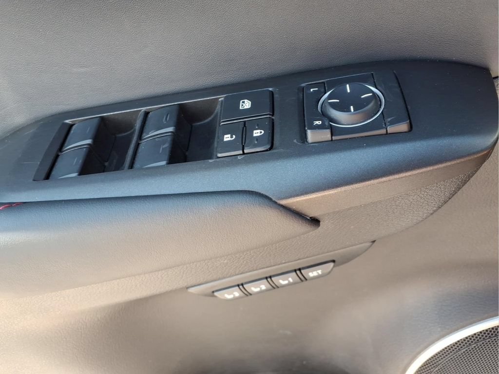 Used 2015 Lexus NX 200t F Sport w/ Navigation System Package AWD/4WD image 20