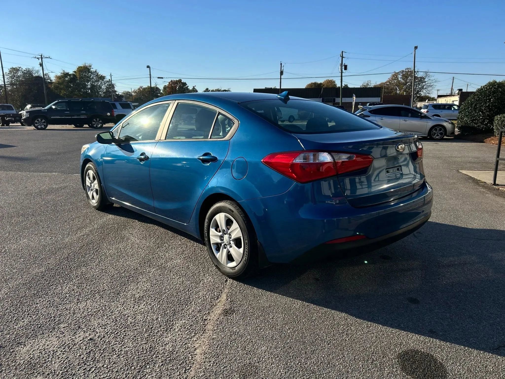 Used 2015 Kia Forte LX w/ Popular Package image 8