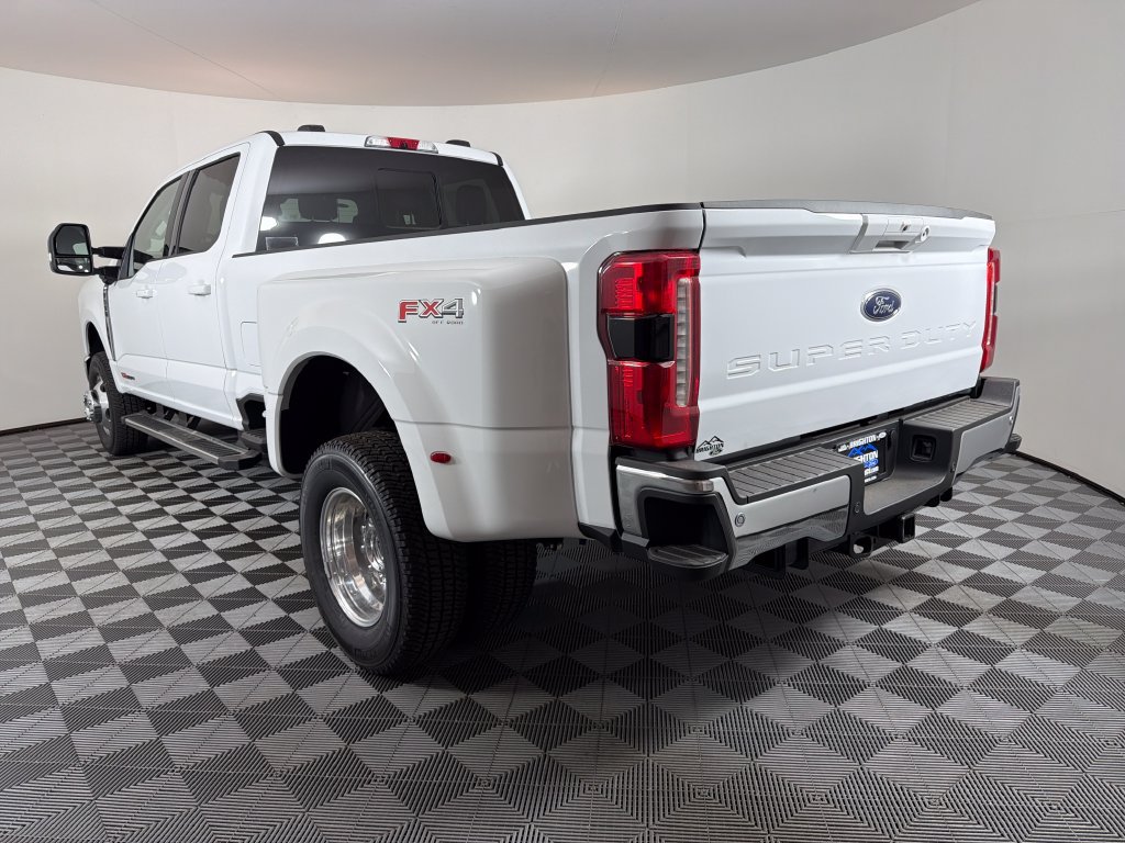 New 2026 Ford F350 Lariat AWD/4WD image 5