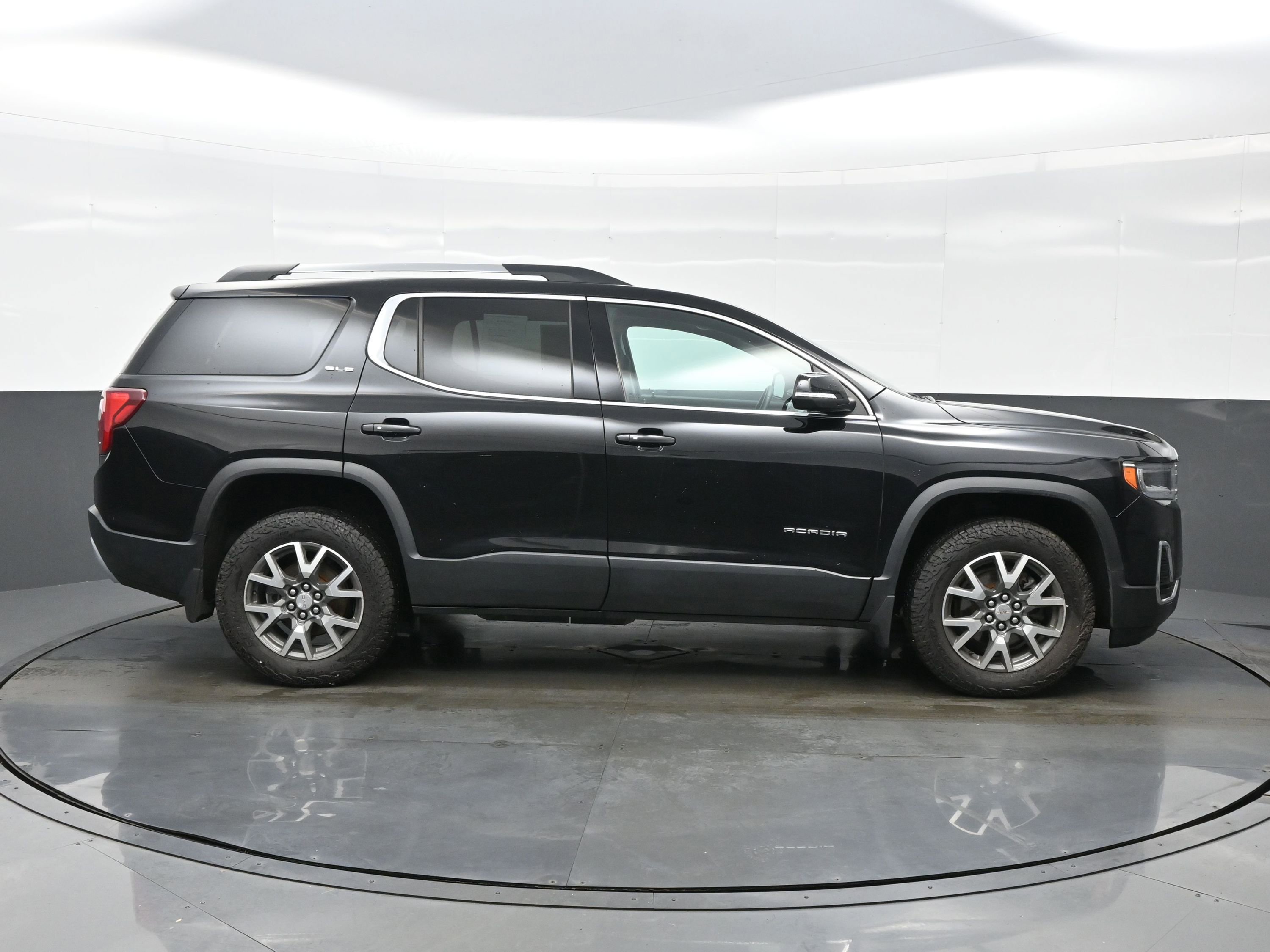Used 2022 GMC Acadia SLE w/ Driver Convenience Package AWD/4WD image 7
