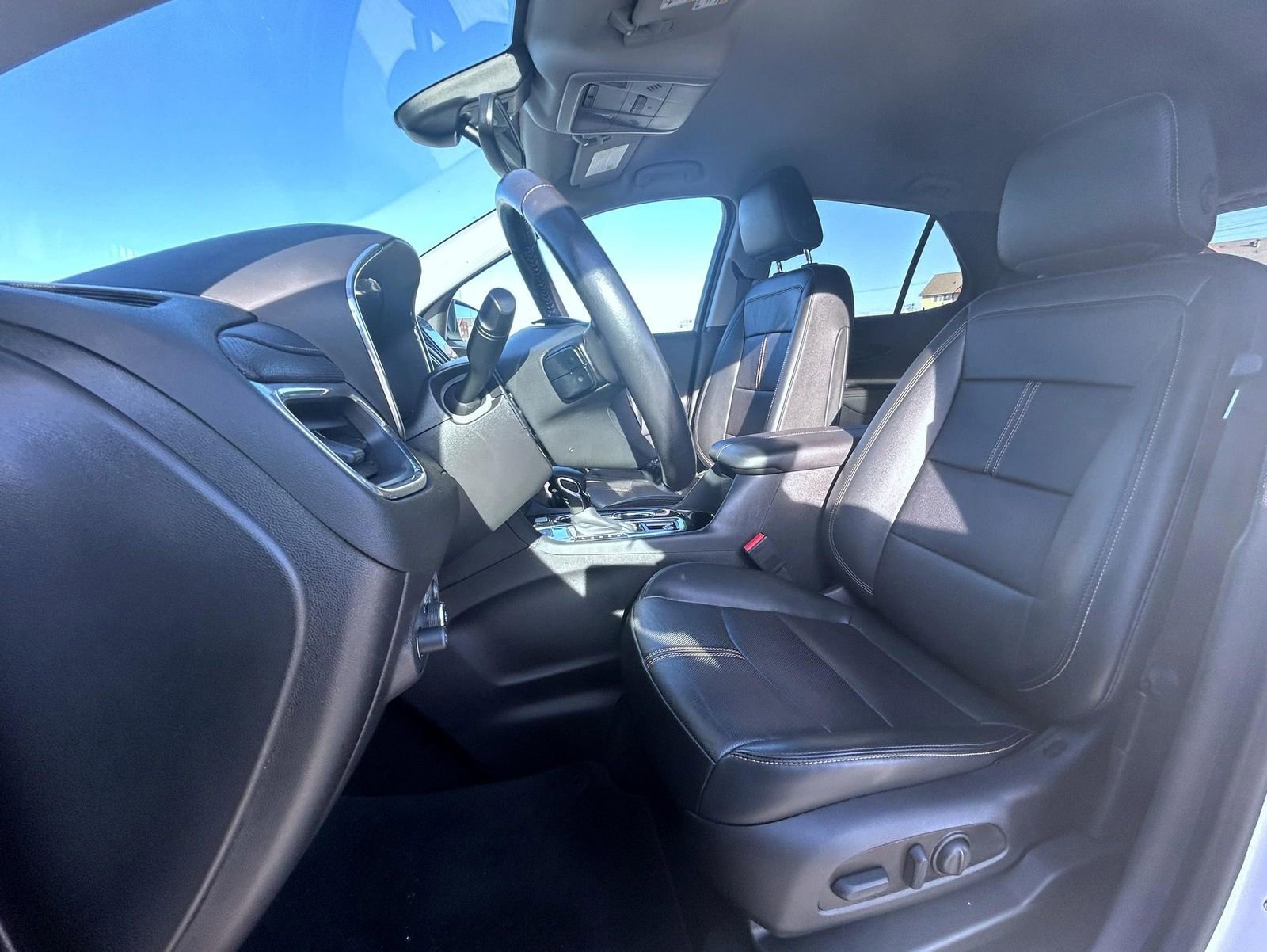 Certified 2022 Chevrolet Equinox Premier image 10