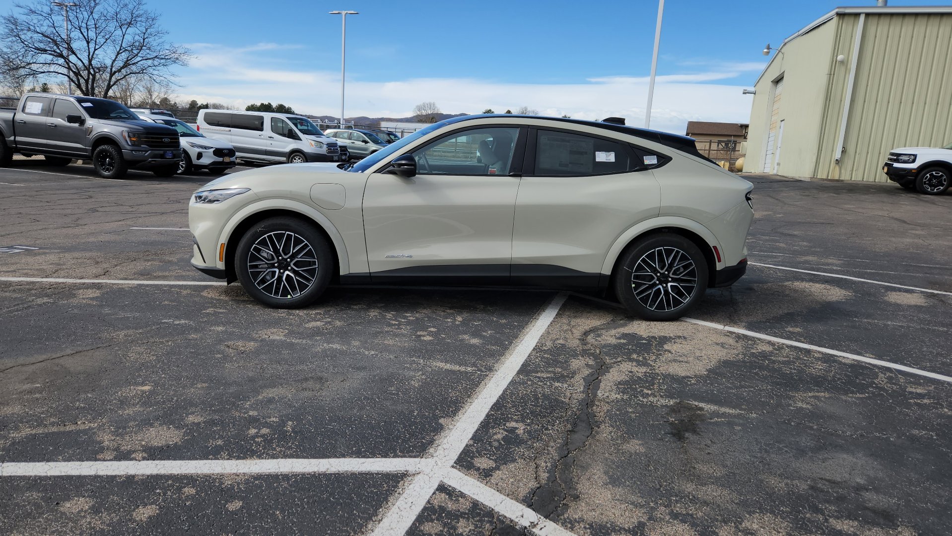 New 2026 Ford Mustang Mach-E Premium image 6