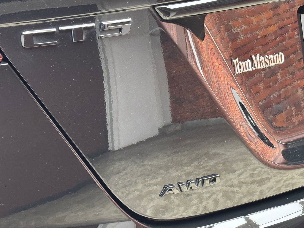 Used 2025 Cadillac CT5 Premium Luxury w/ LPO, ONYX Package image 5