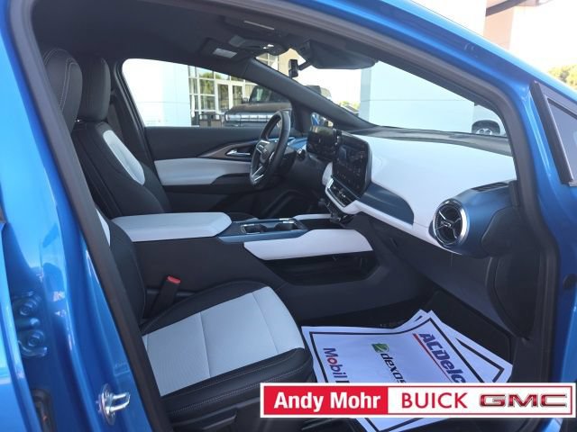 Used 2024 Chevrolet Equinox EV LT FWD image 53