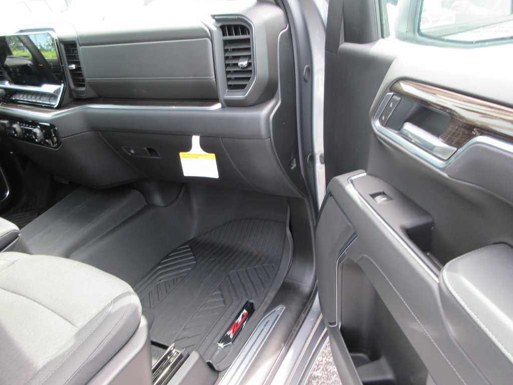 New 2026 Chevrolet Silverado 1500 RST w/ Z71 Off-Road Package AWD/4WD image 19