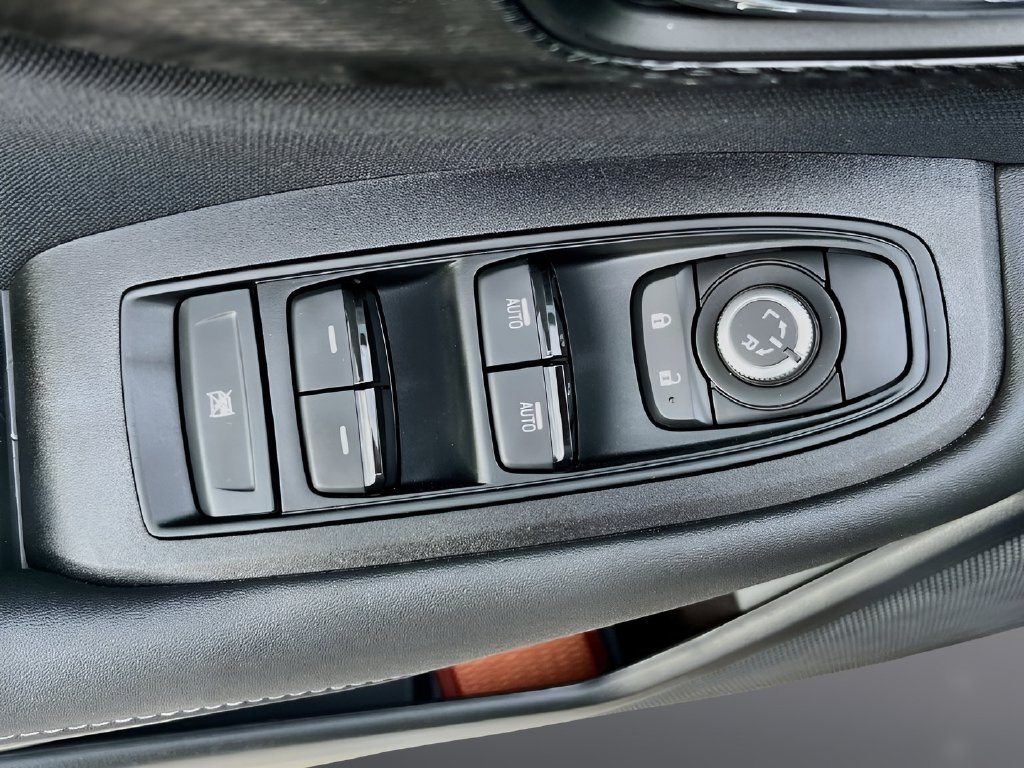 Used 2025 Subaru Legacy Premium AWD/4WD image 17