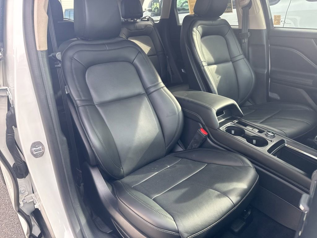 Used 2024 Lincoln Corsair Grand Touring w/ Equipment Group 301A image 7