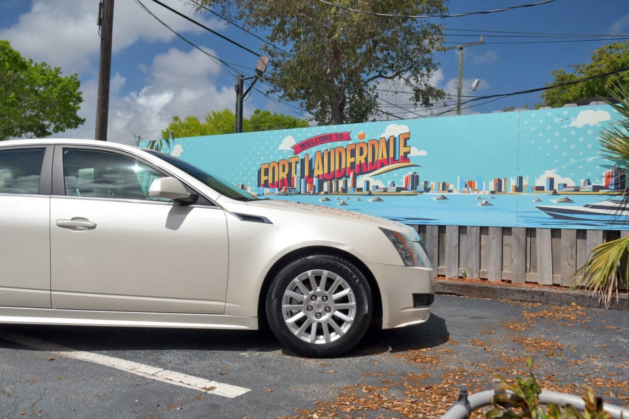 Used 2012 Cadillac CTS Luxury RWD image 38