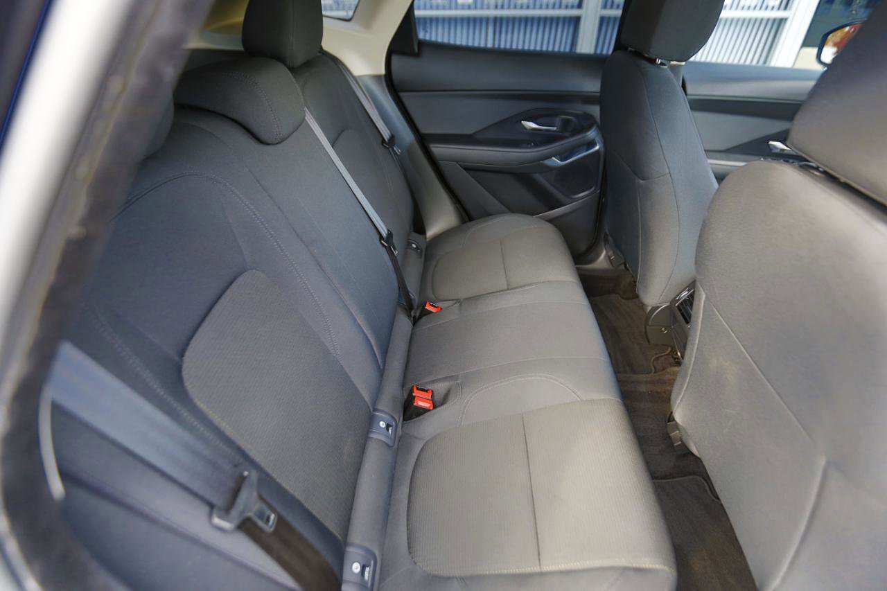 Used 2019 Jaguar E-PACE image 13