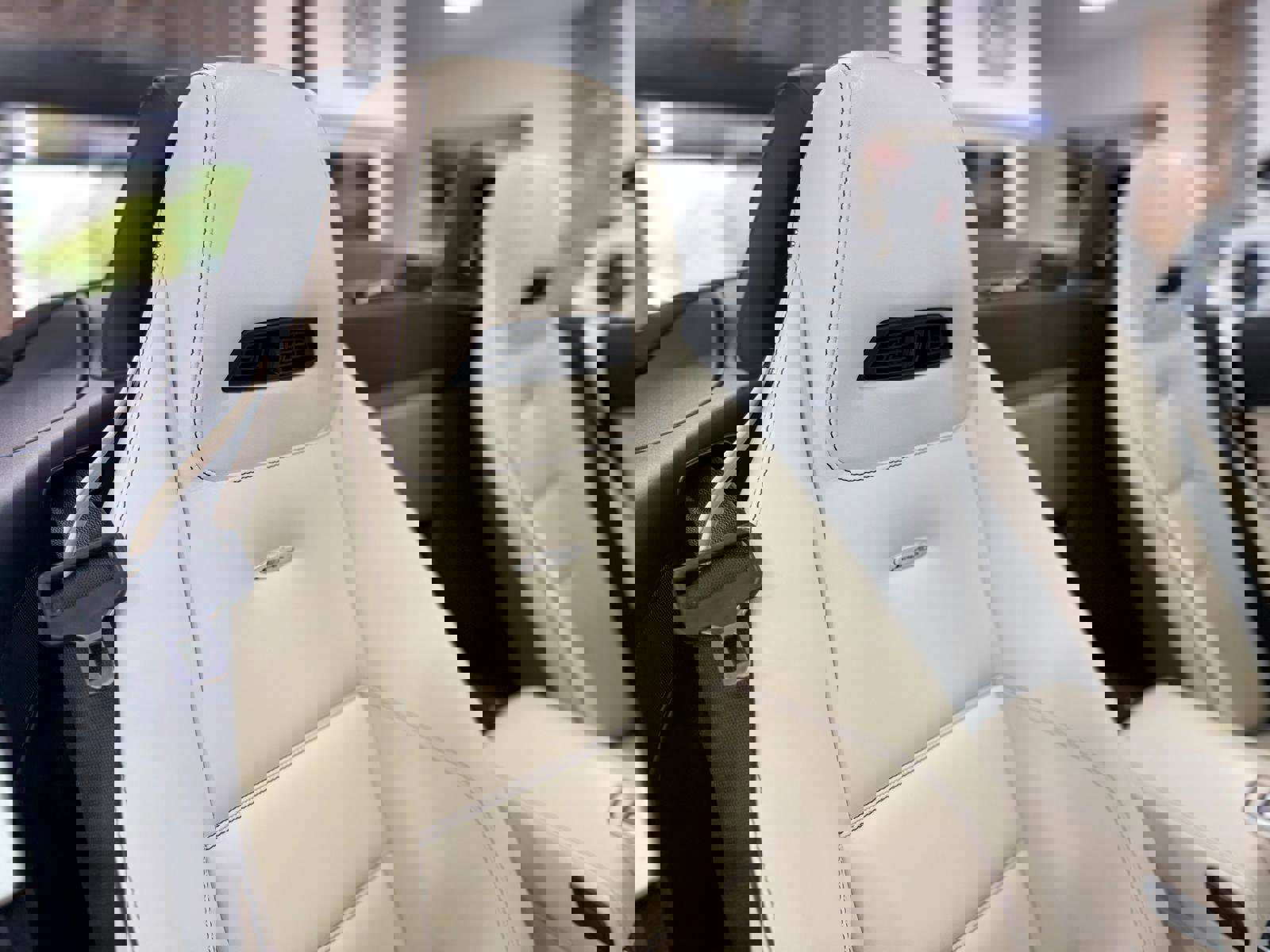 Used 2012 Mercedes-Benz SLS AMG Roadster image 54