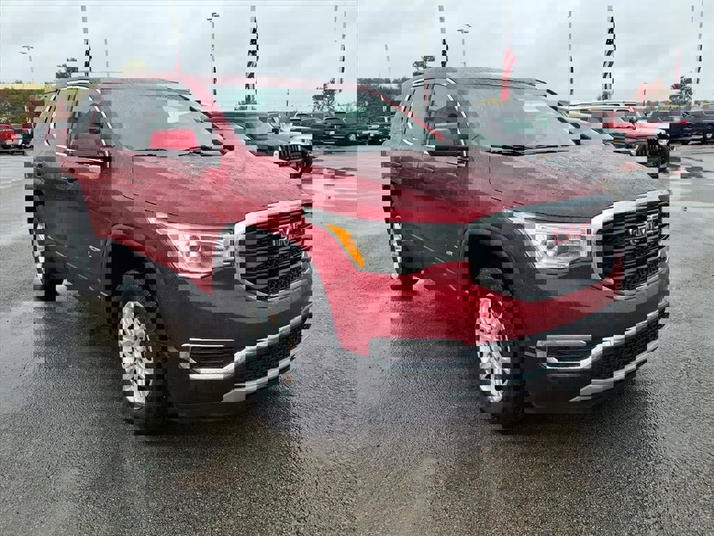 Used 2019 GMC Acadia SLE w/ LPO, Floor Liner Package