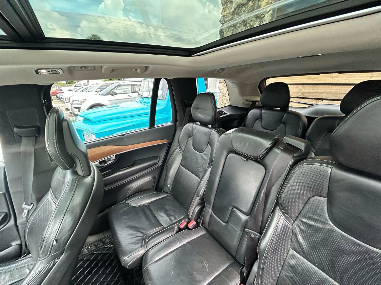 Used 2018 Volvo XC90 T6 Inscription image 11