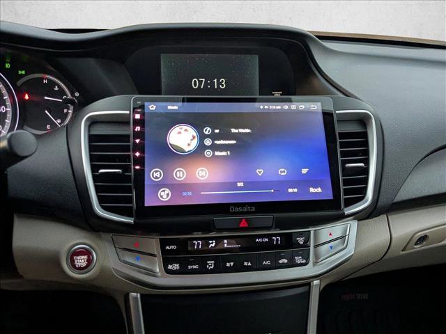 Used 2015 Honda Accord EX-L image 10