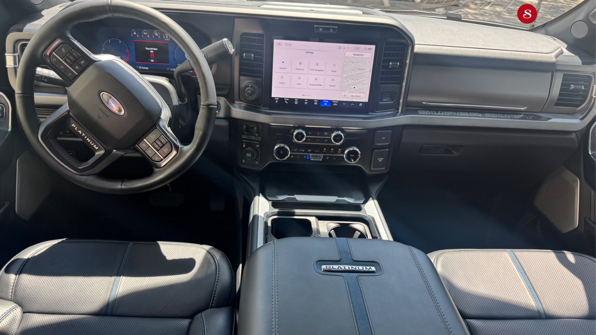 Used 2025 Ford F250 Platinum AWD/4WD image 14