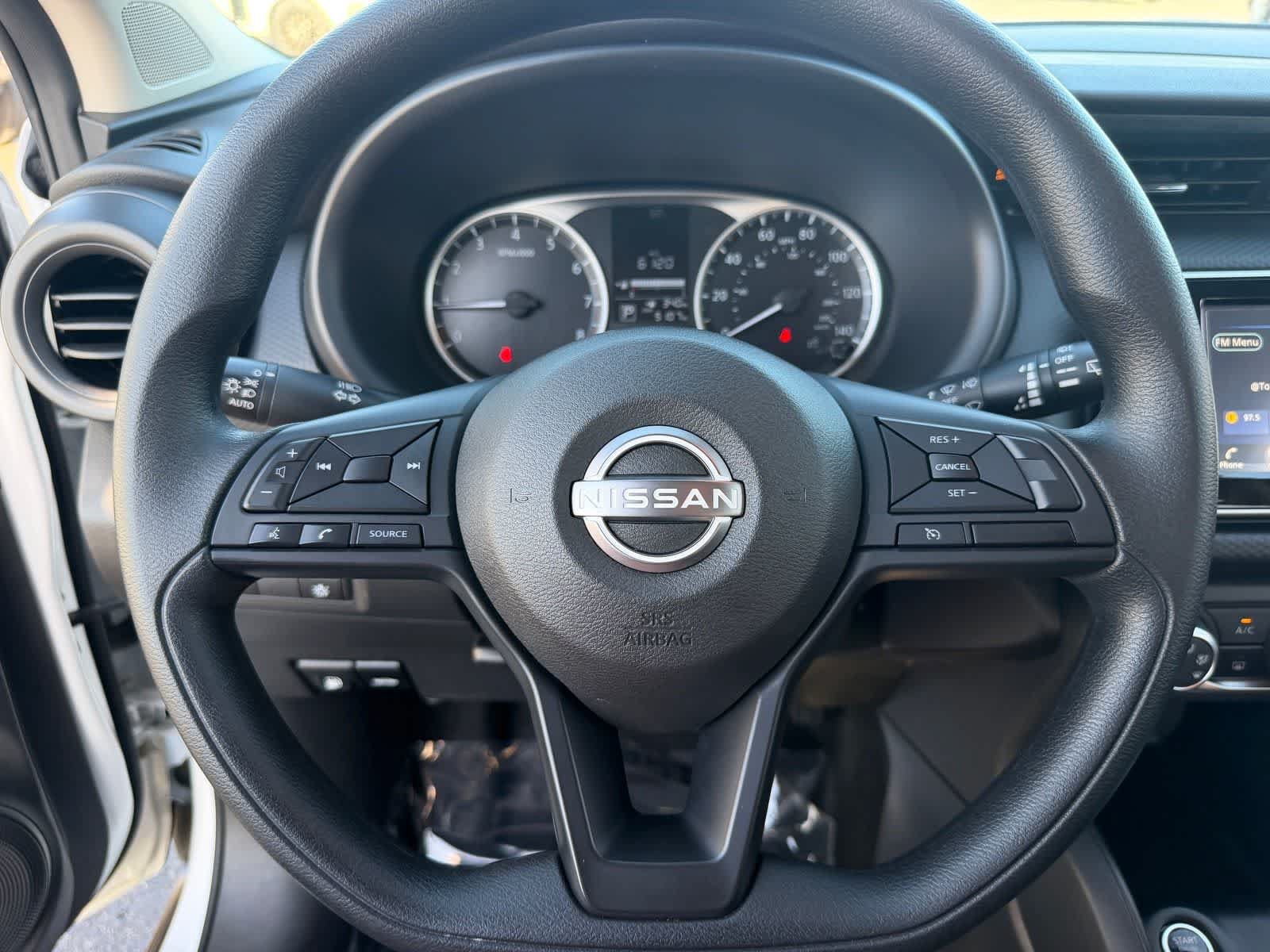 Certified 2025 Nissan Kicks Play S FWD image 19