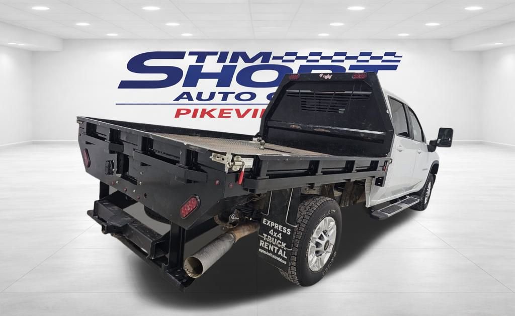 Used 2024 Chevrolet Silverado 2500 LT w/ Convenience Package image 4