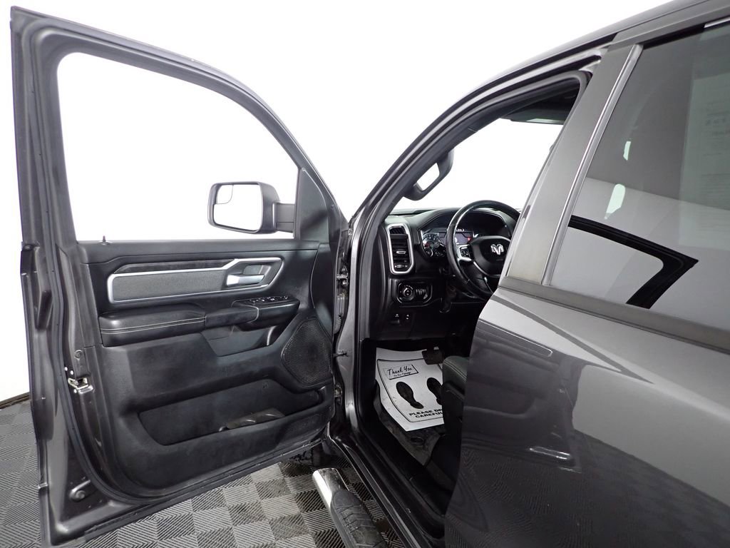 Used 2019 RAM 1500 Big Horn image 14