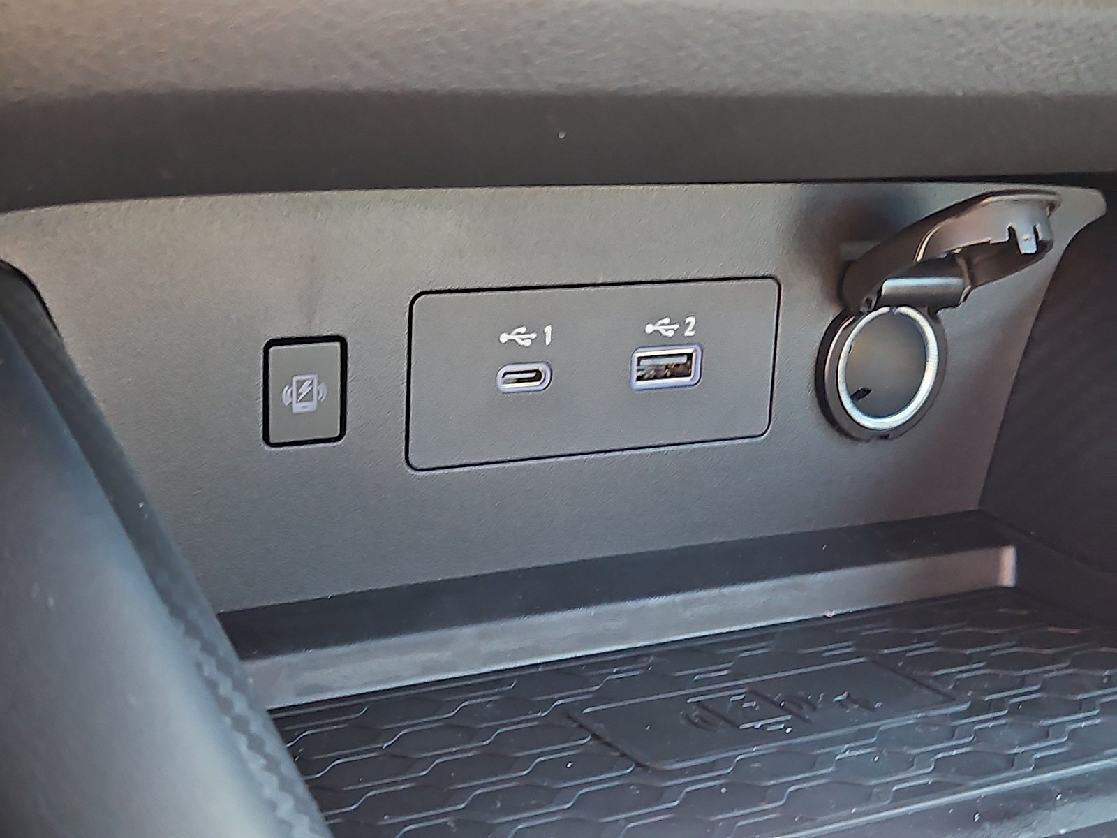 New 2026 Nissan Altima 2.5 SR FWD image 18