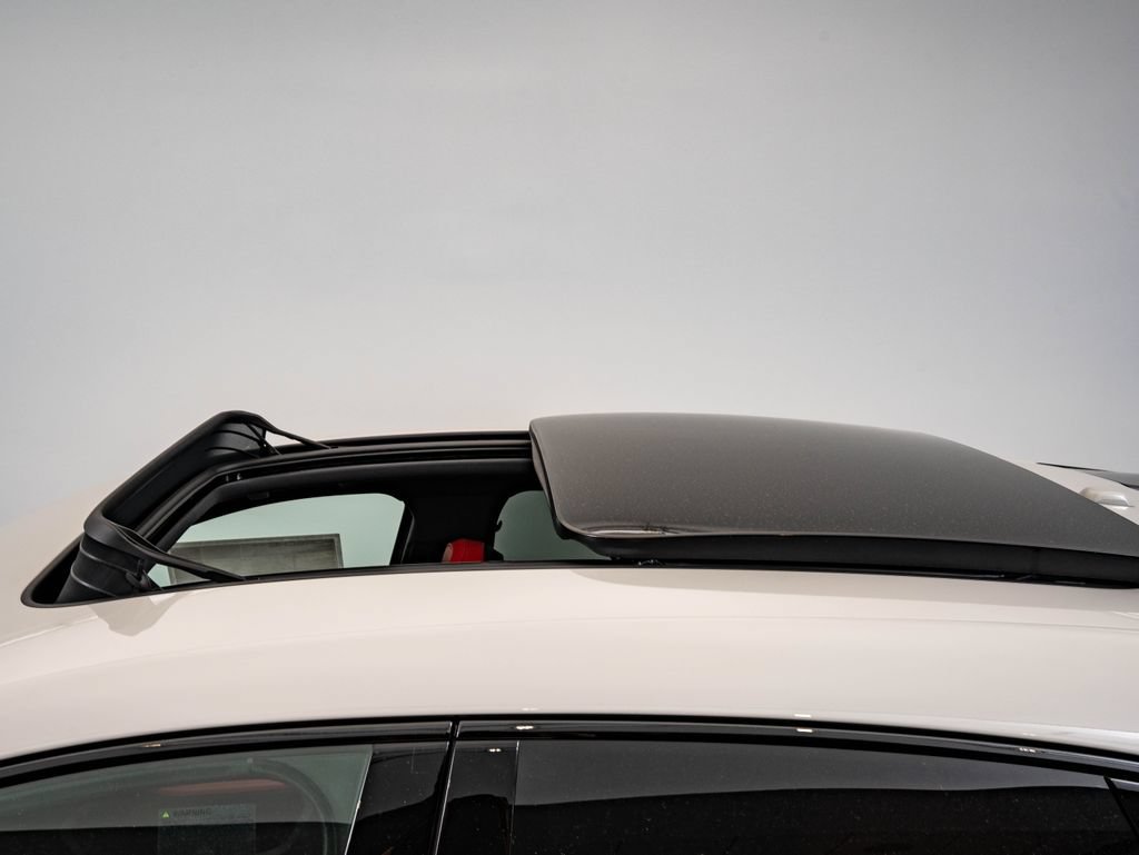 New 2026 Porsche Macan S AWD/4WD image 16
