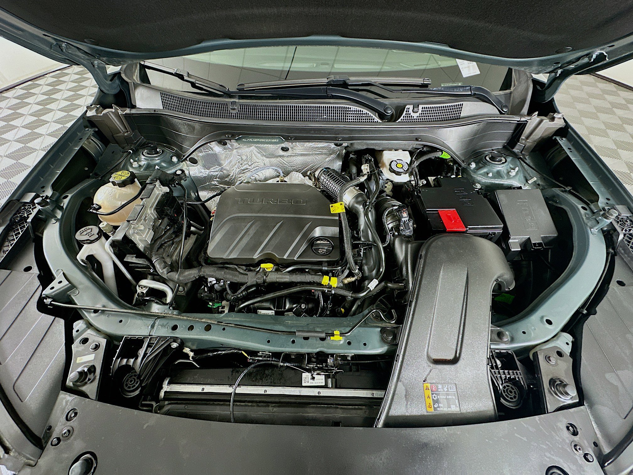 Used 2025 Chevrolet Trax LT w/ LT Convenience Package image 30