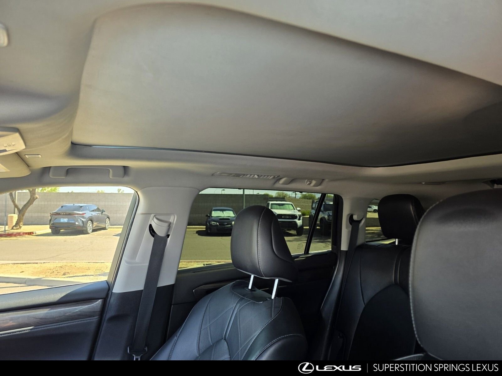 Used 2023 Toyota Highlander Platinum image 14