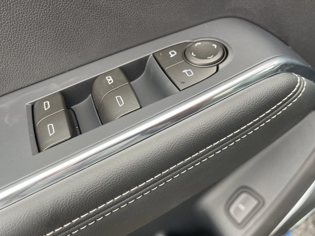 New 2027 GMC Acadia Elevation w/ Elevation Premium Package AWD/4WD image 13