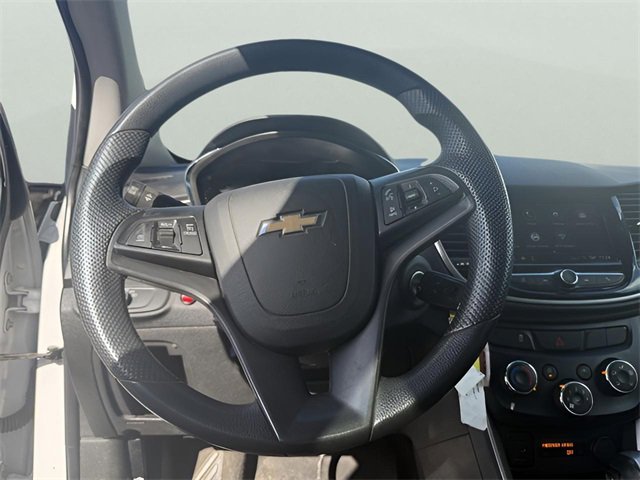Used 2018 Chevrolet Trax LT image 12