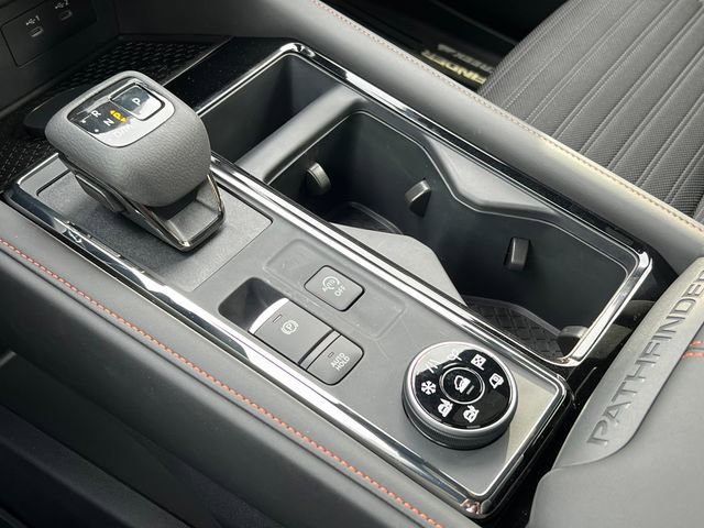 New 2026 Nissan Pathfinder SV image 30