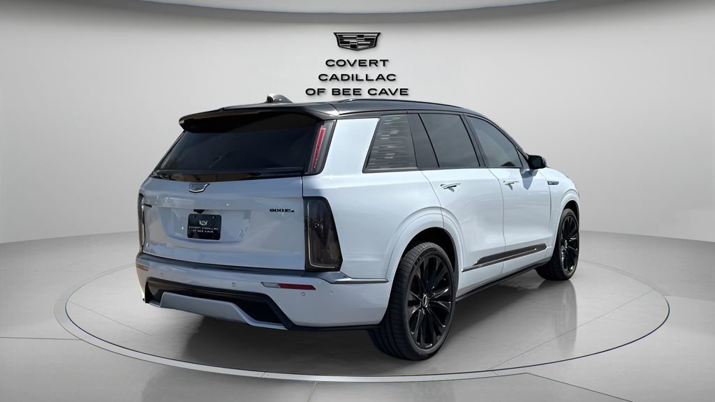 New 2026 Cadillac Vistiq Platinum w/ LPO, Floor Liner Package image 9