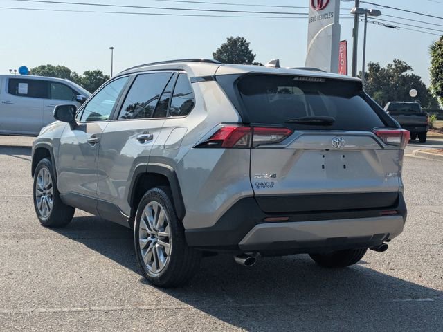 Used 2022 Toyota RAV4 Limited w/ Limited Grade Weather Package FWD image 5