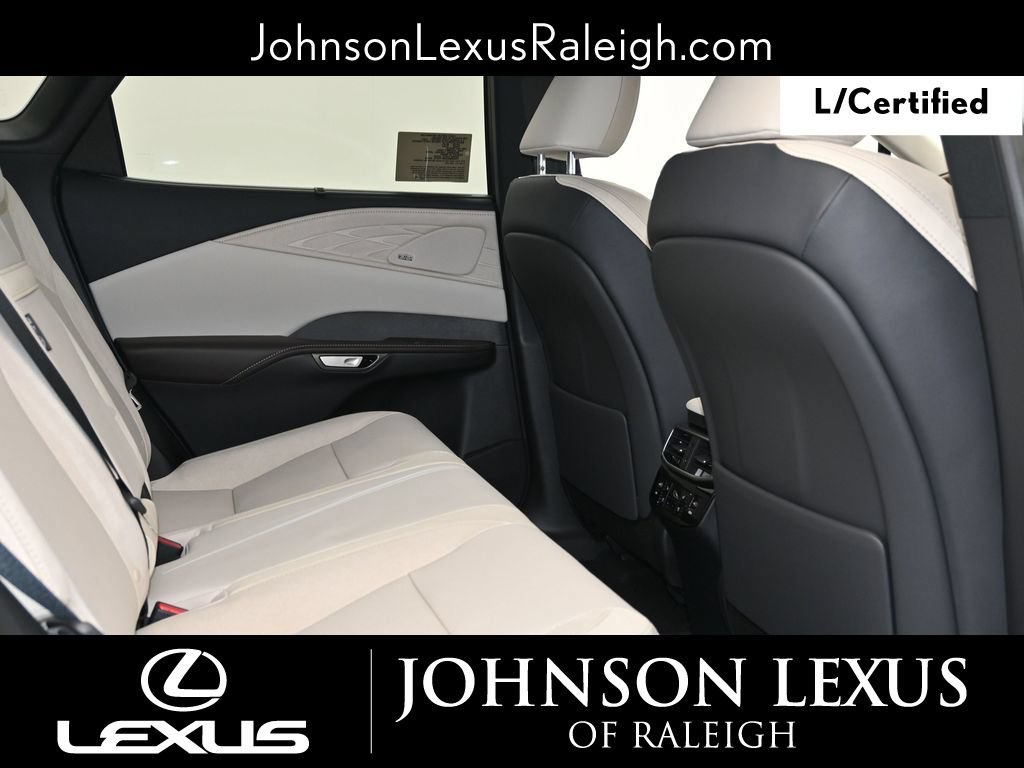 Used 2025 Lexus RX 450h AWD w/ Convenience Package image 10