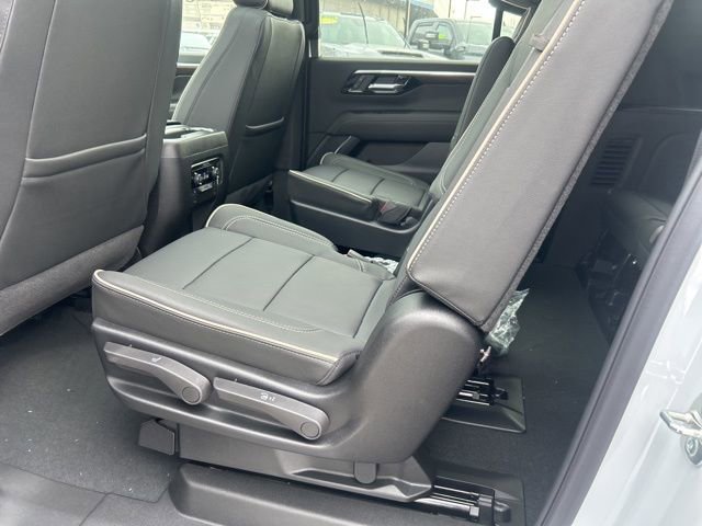 New 2026 Chevrolet Suburban Premier w/ Sun And Tow Package image 14