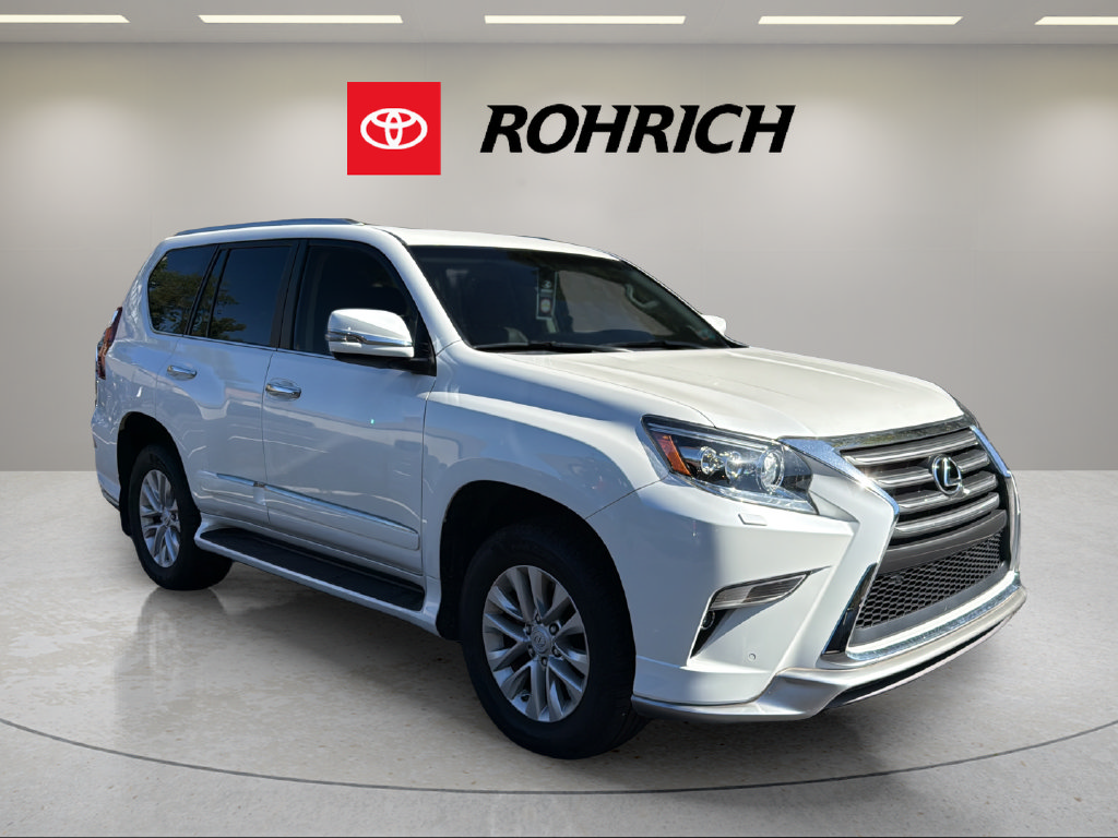 Used 2017 Lexus GX 460 Luxury w/ Sport Design Package AWD/4WD image 4