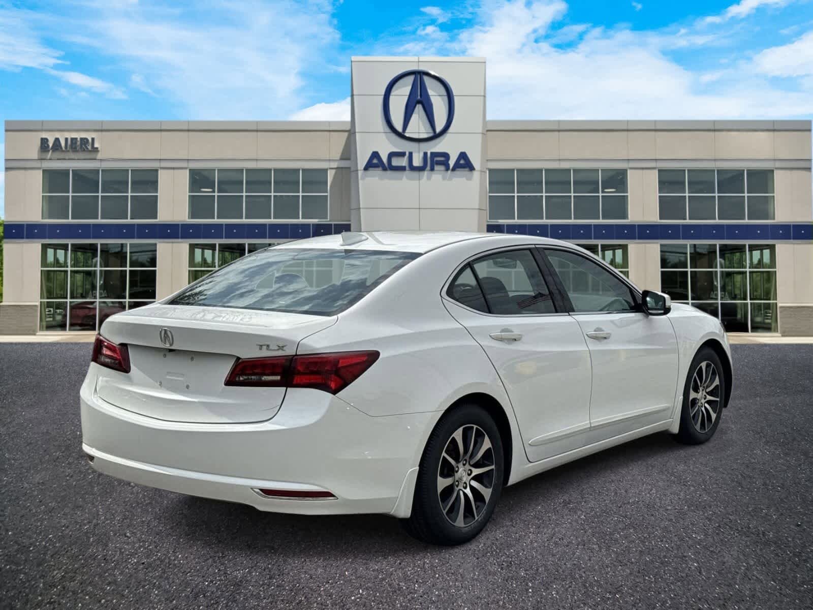 Used 2015 Acura TLX w/ Technology Package image 5