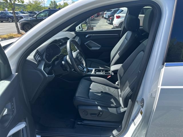 Used 2023 Audi Q3 2.0T Premium AWD/4WD image 9