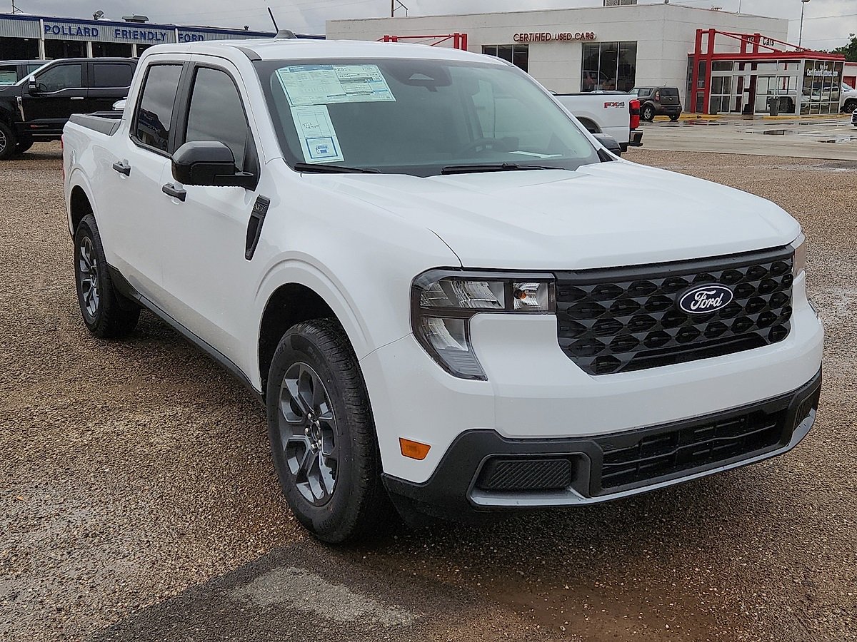 New 2025 Ford Maverick XLT w/ XLT Luxury Package image 4