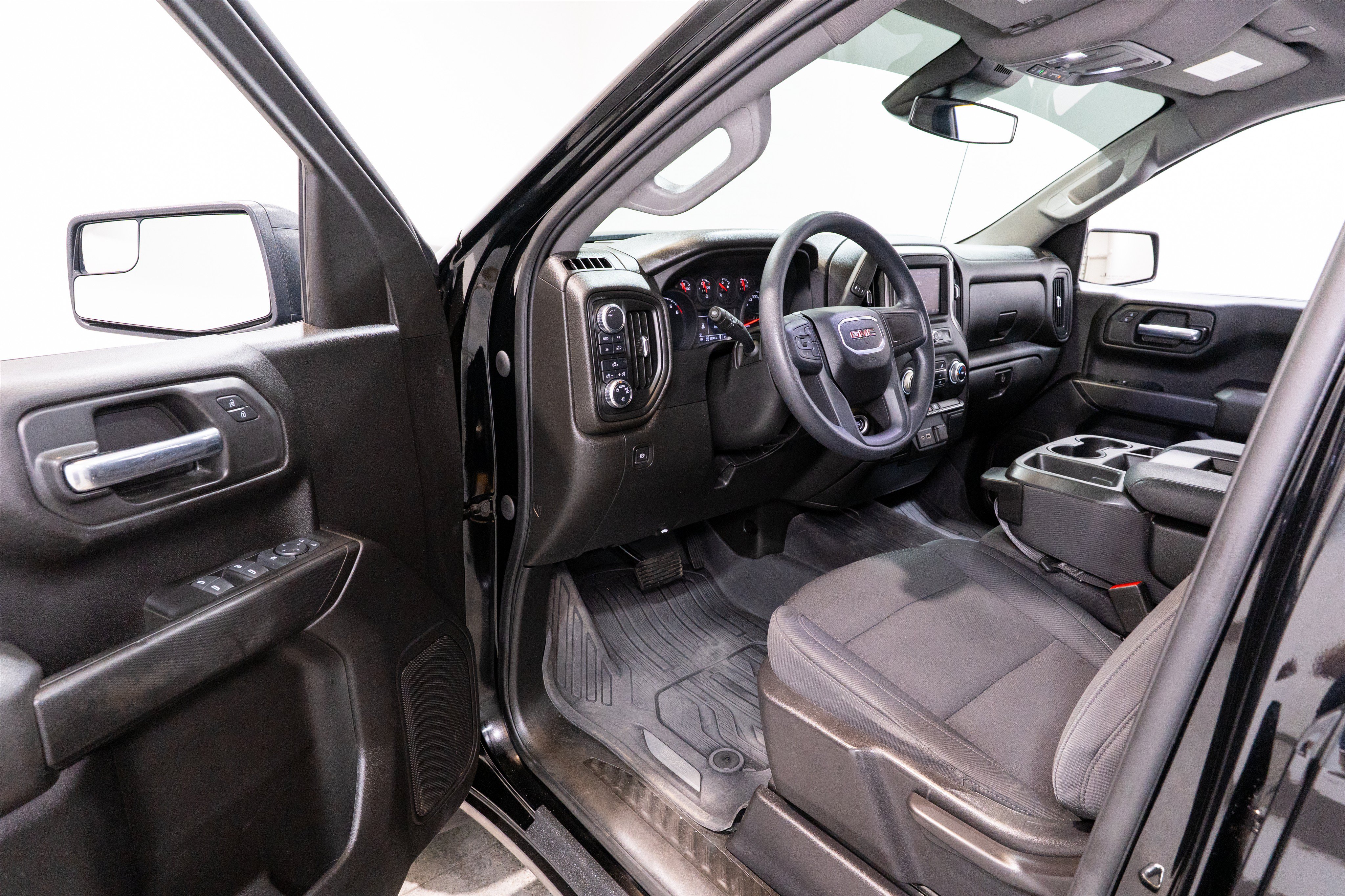 Used 2024 GMC Sierra 1500 Pro w/ Graphite Edition AWD/4WD image 13