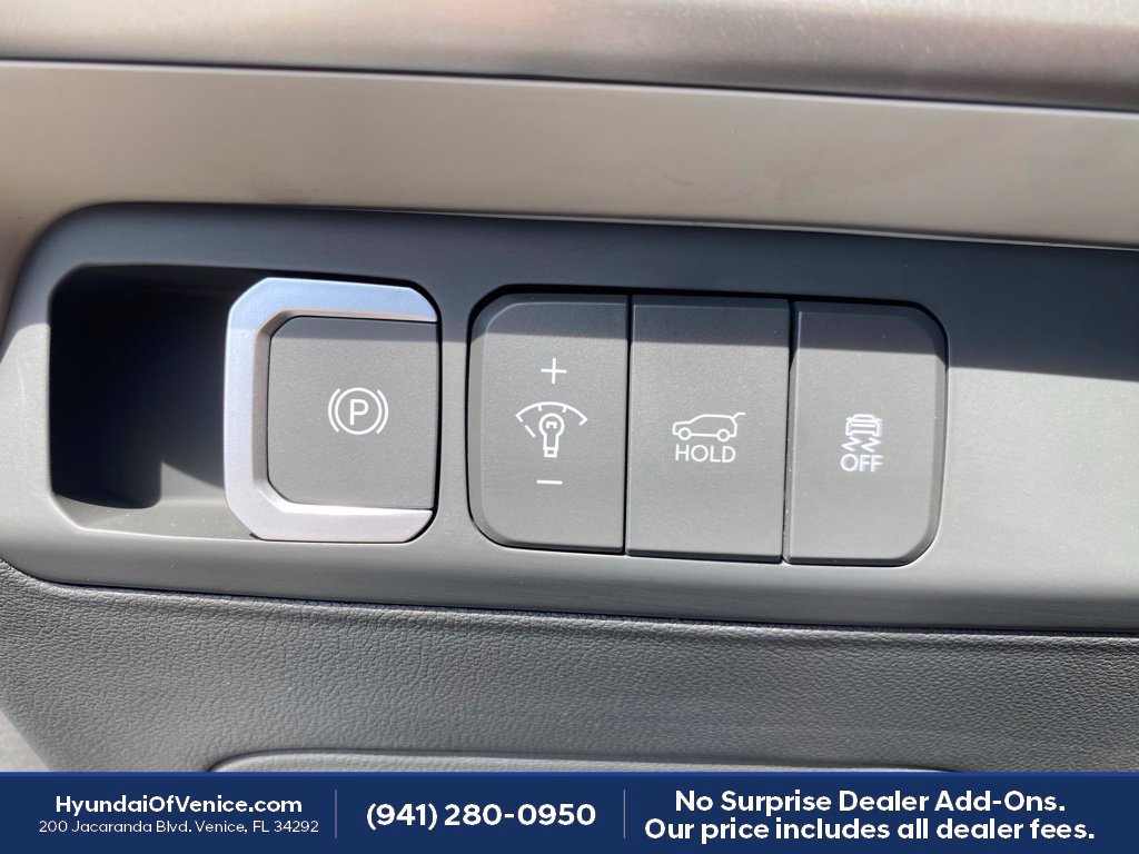 Certified 2026 Hyundai Santa Fe SE FWD image 12