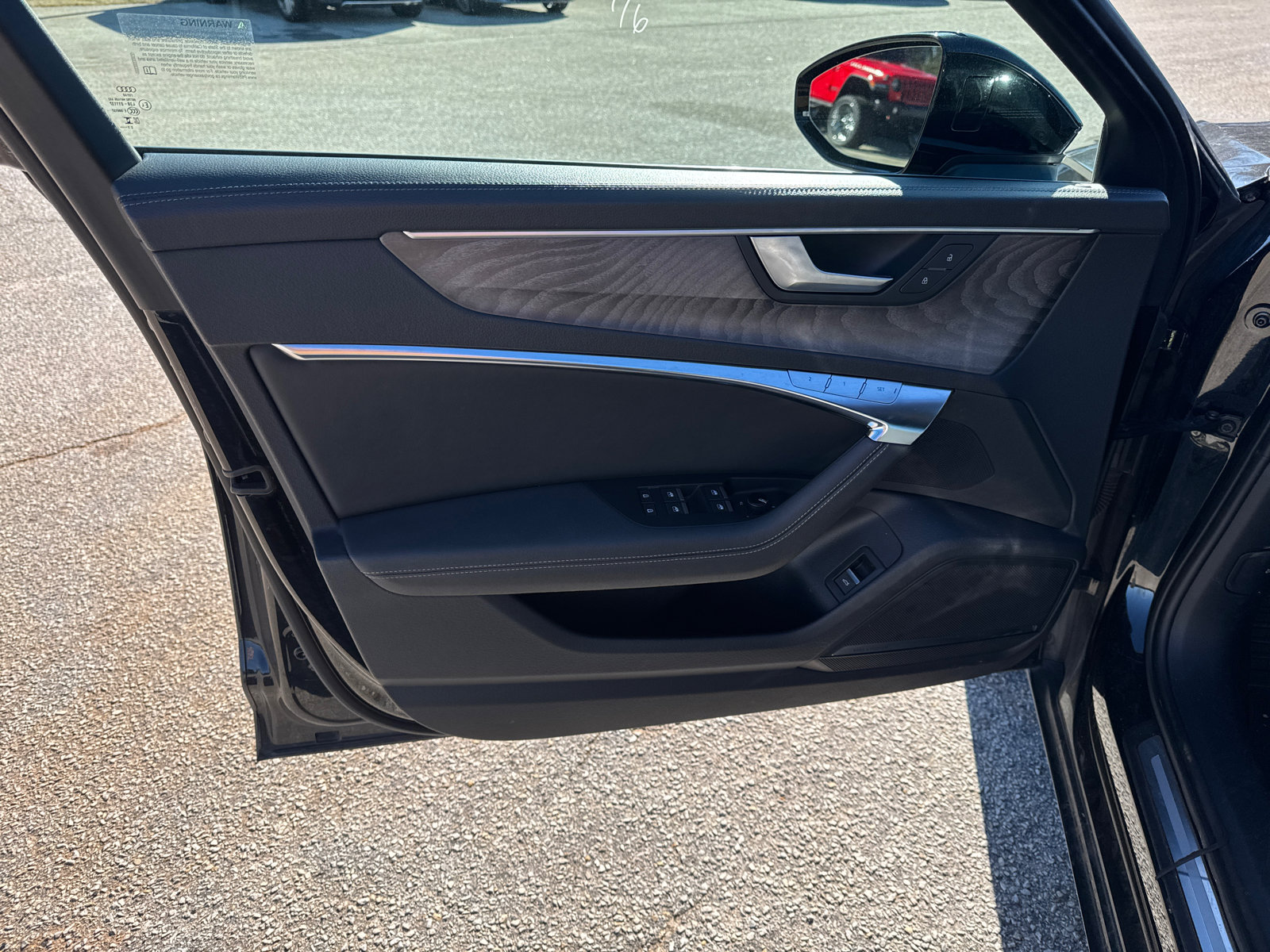 Used 2024 Audi A6 Premium Plus image 10