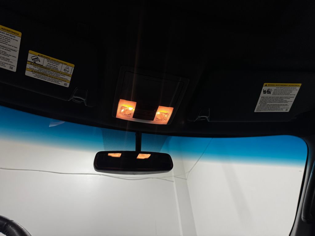 Used 2015 Ford Explorer XLT w/ Equipment Group 202B image 32