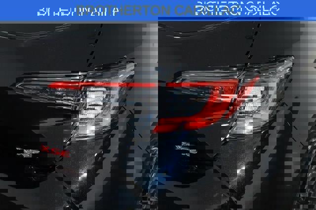 Used 2021 Toyota Corolla XSE image 13