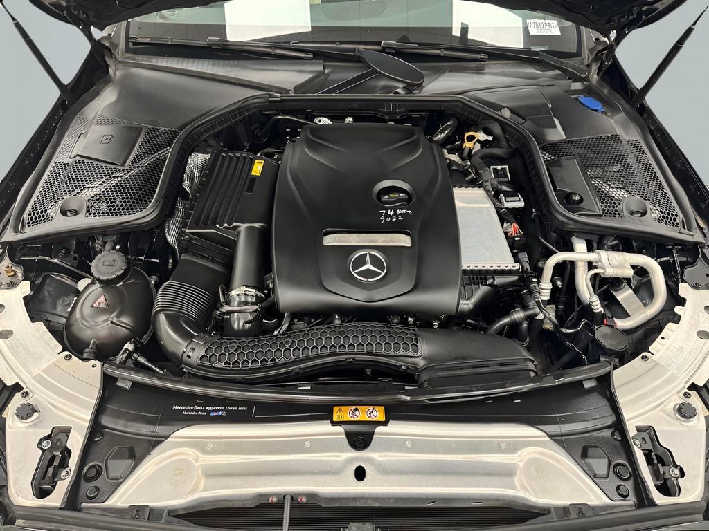 Used 2018 Mercedes-Benz C 300 Sedan image 20